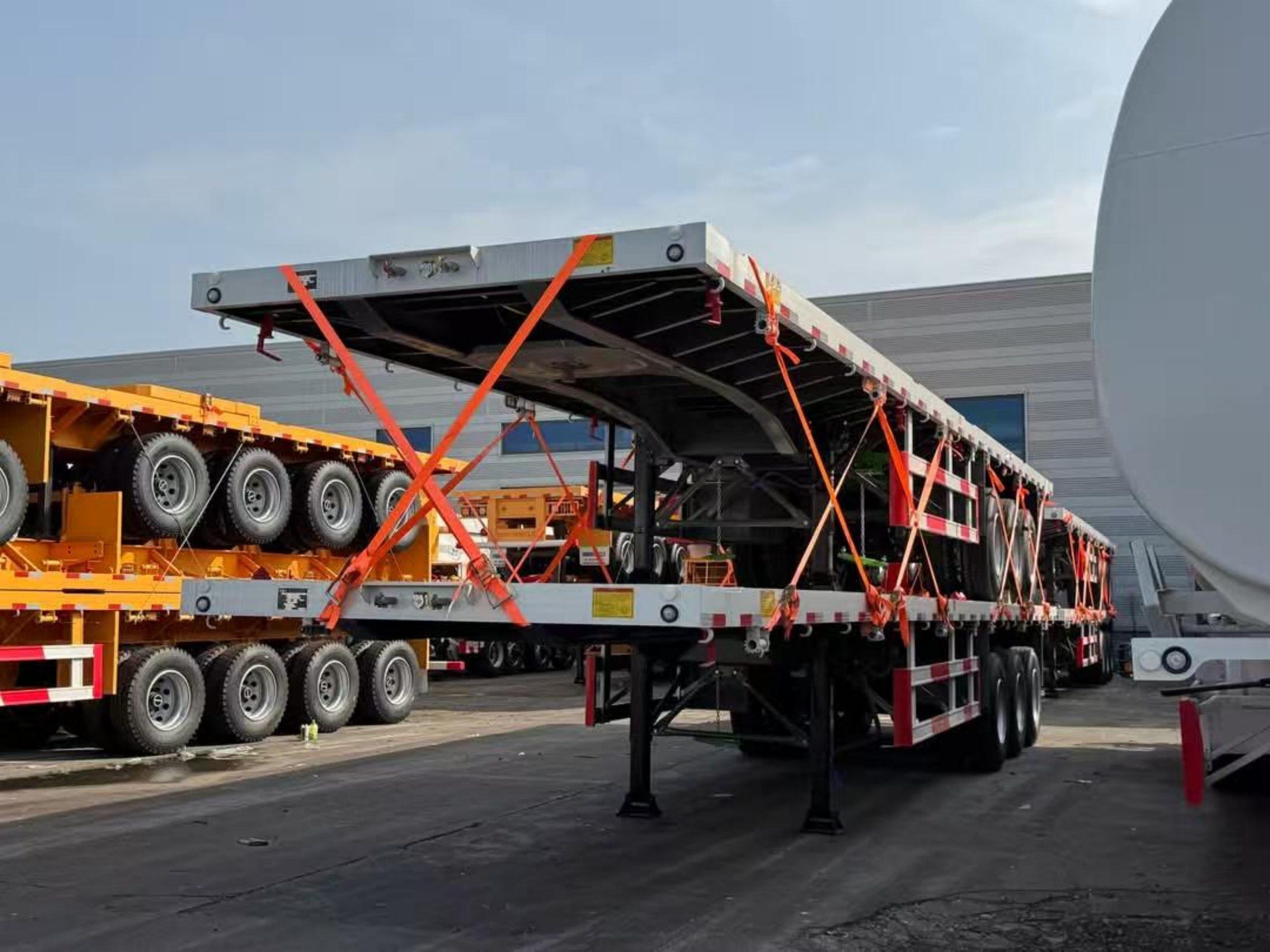 4 axle flatbed trailer