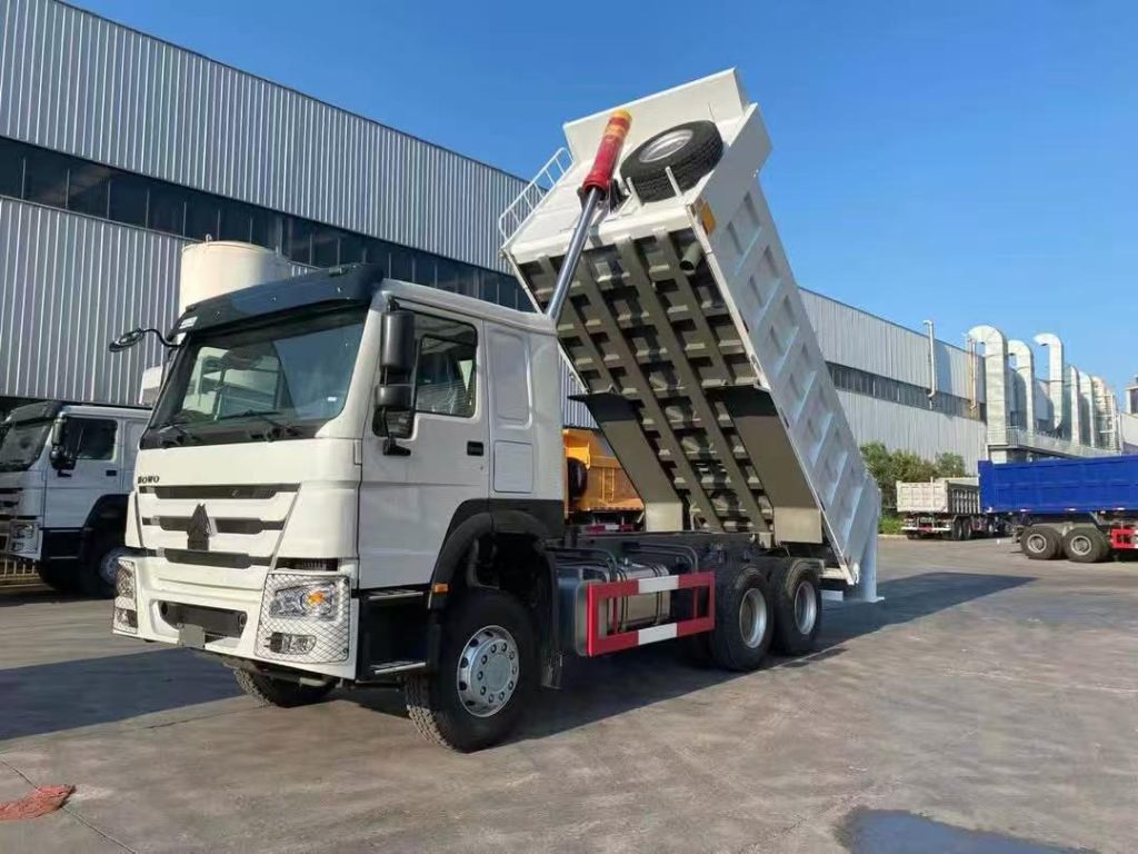 HOWO 371HP dump truck Ghana