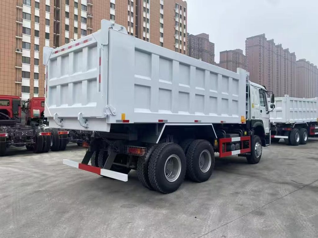 HOWO 371HP dump truck Zambia