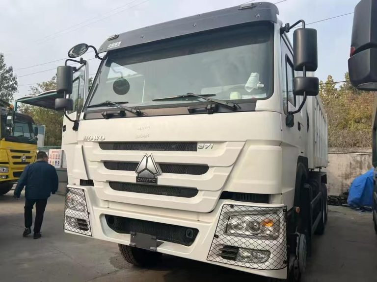 Used HOWO Dump Truck for Sale in Benin