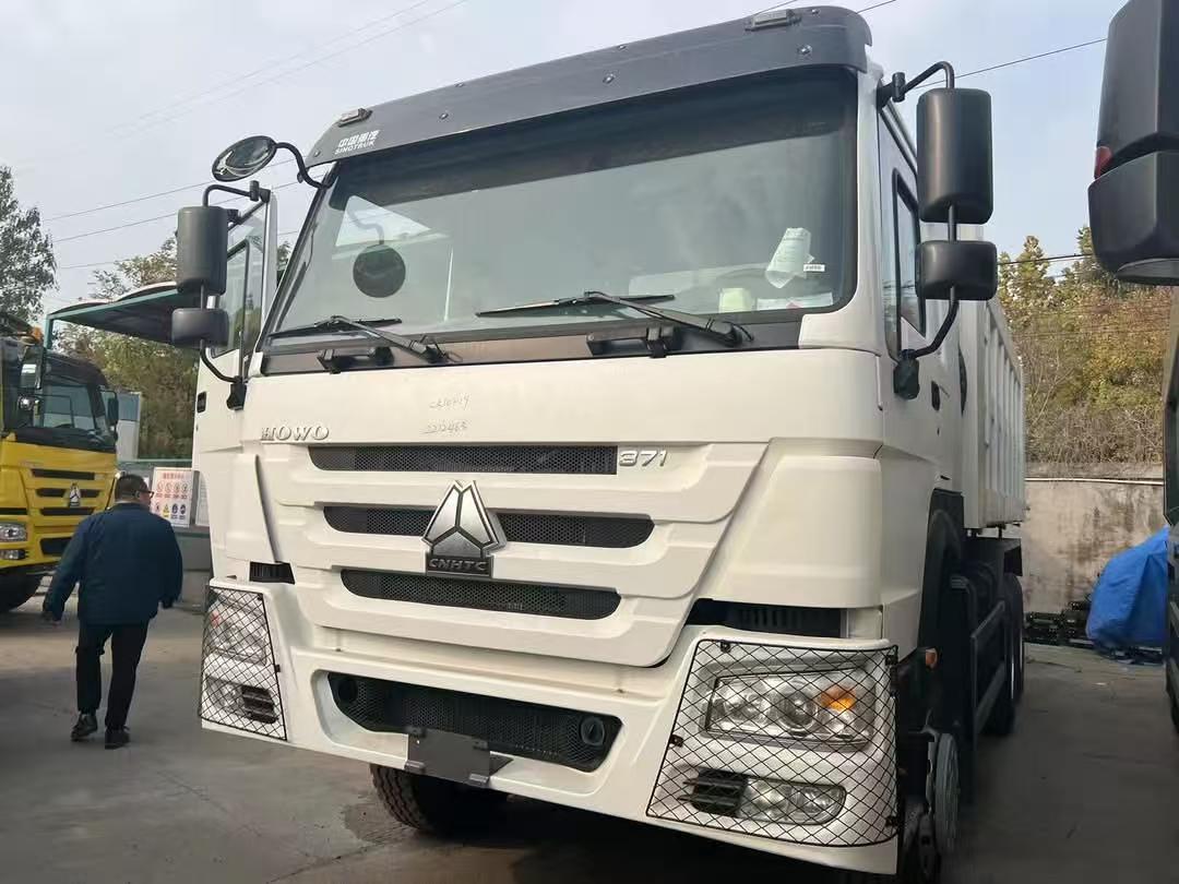 Used HOWO Dump Truck for Sale in Benin