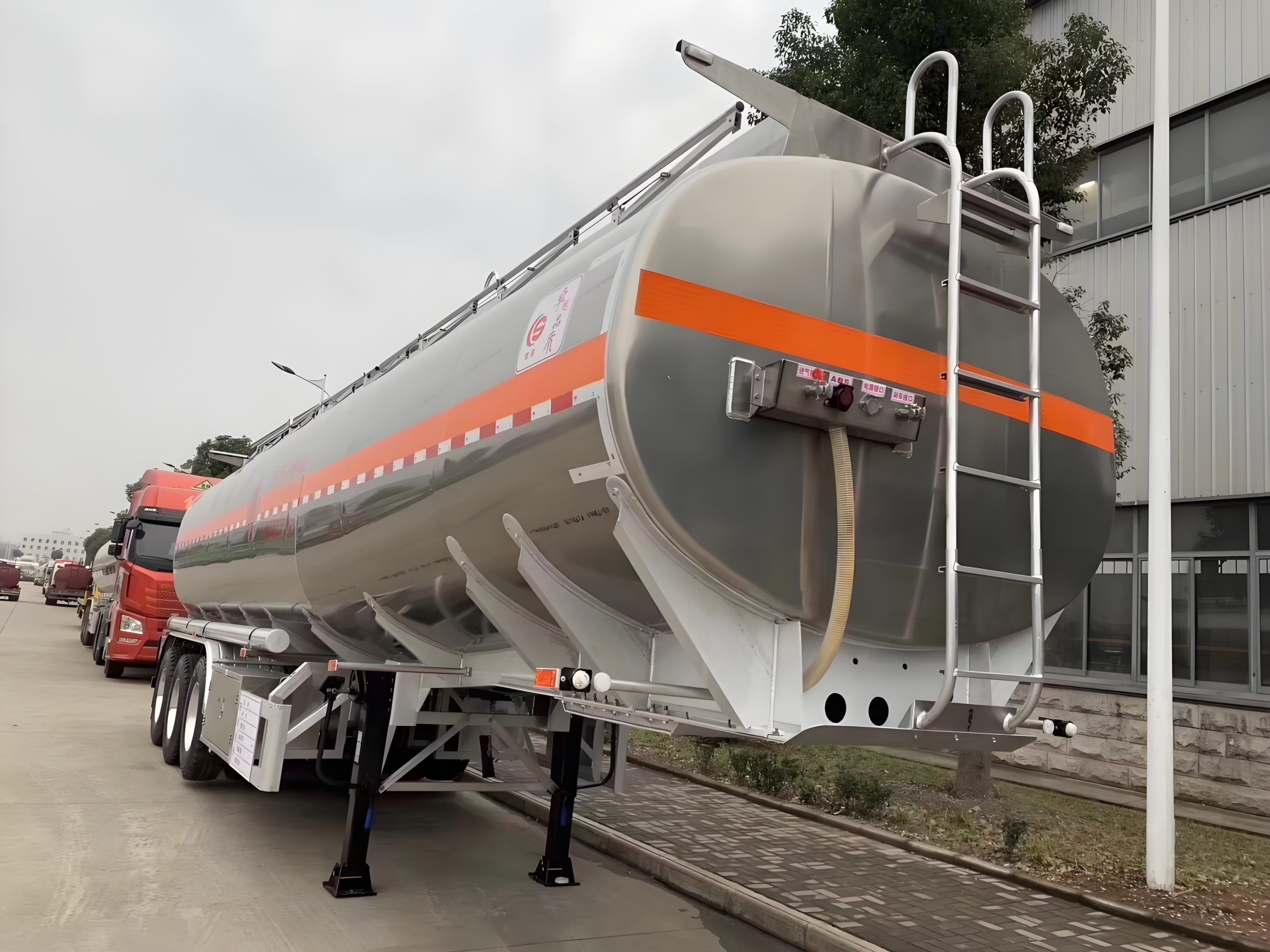 stainless steel tanker trailer