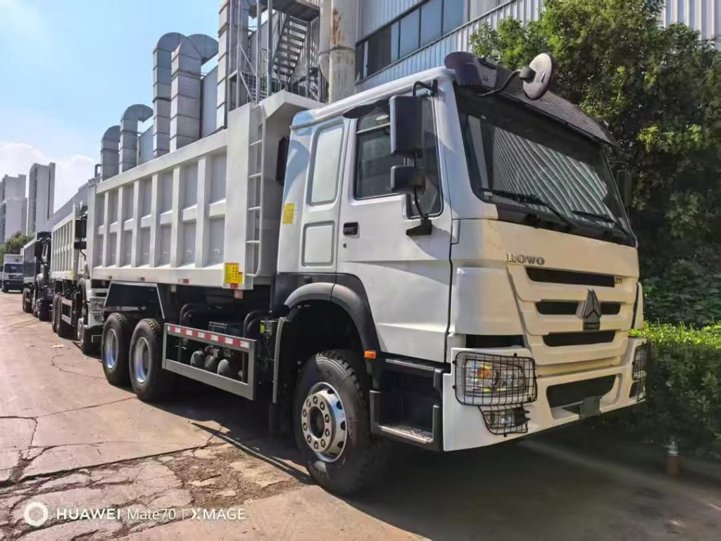 used howo heavy-duty dump trucks