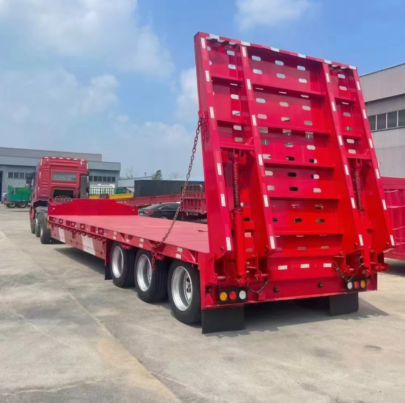 3 axle lowbed semi trailer for sale with rear loading ramps