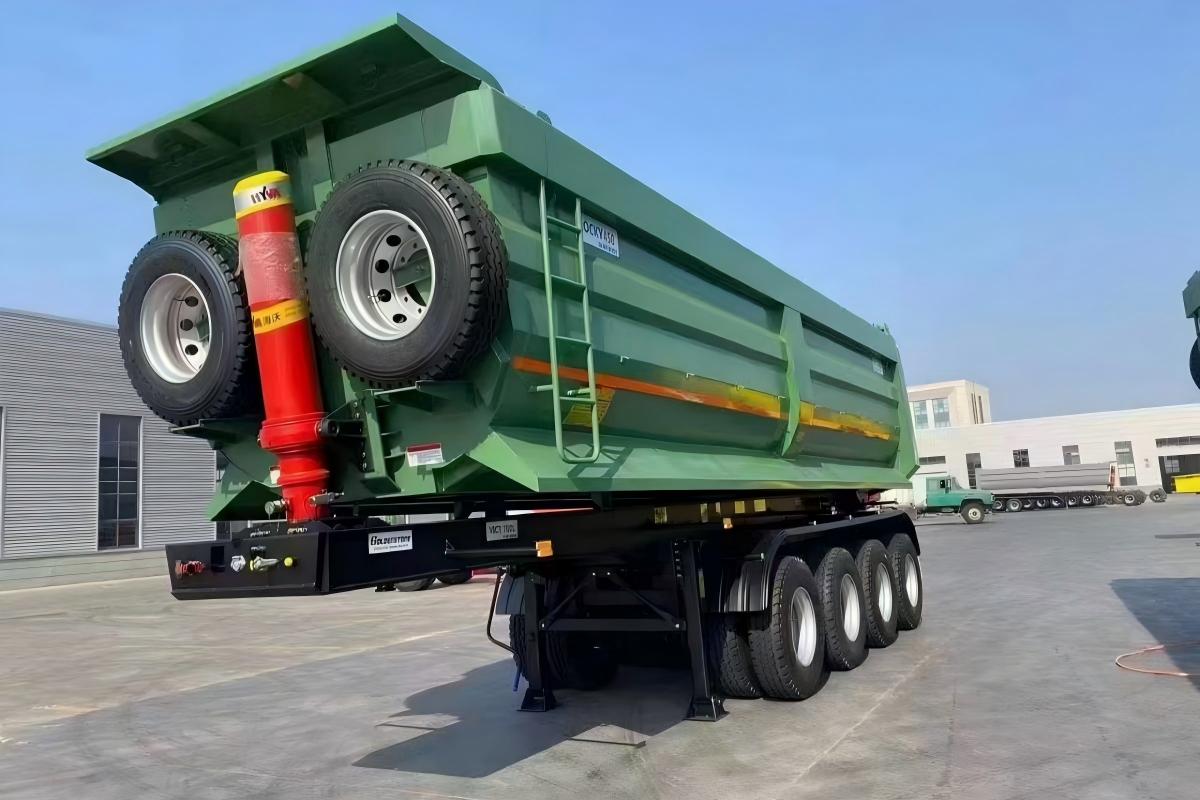 Dump semi trailer loading photo